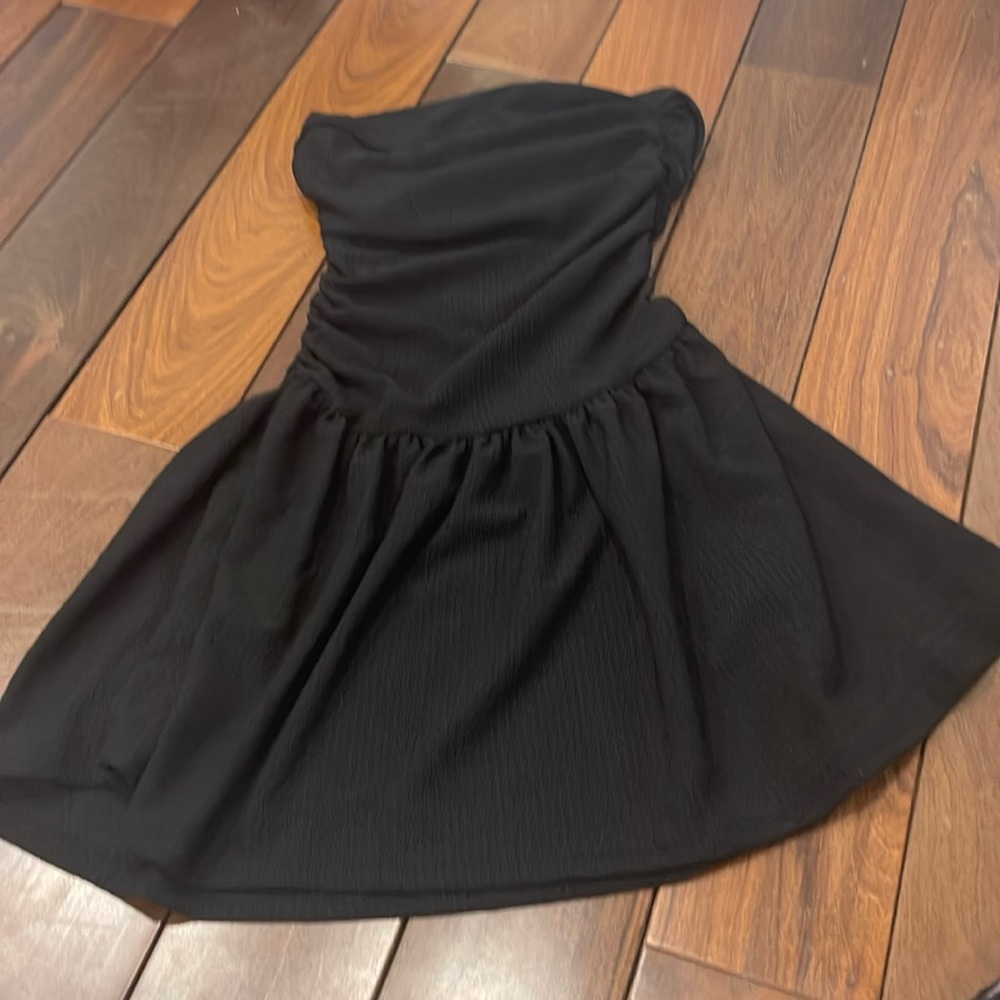 little black summer dress